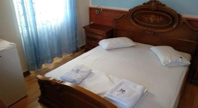 Трёхместный номер Classic Diethnes Hotel