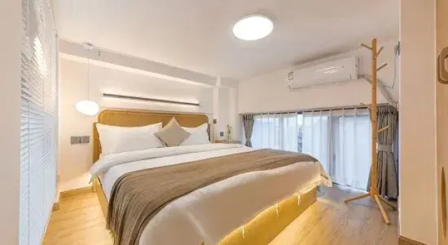 Люкс Chengdu Home Stay Homestay (Jiaxin Times Tianhui Branch)