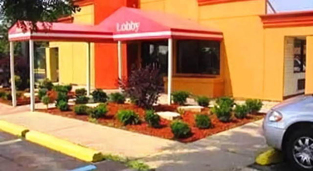 A Victory Inn - Roseville, Rezerwuj Hotel Hotele w Mt Clemens z parkingiem, Parking