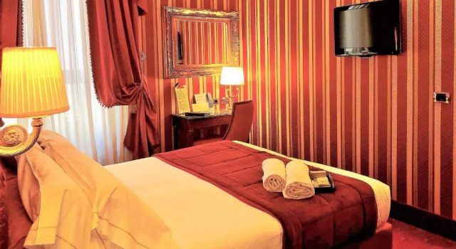 Standard- dobbelt værelse Hotel Manfredi Suite In Rome