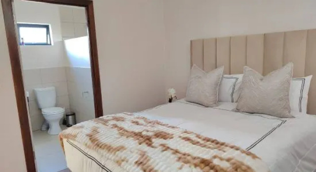 Luxurious 2-Bedroom Apartment in Jackal Creek Golf Estate, Book Lejlighed Roodepoort Gauteng