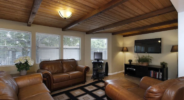 Castle1 - 6 Br Home