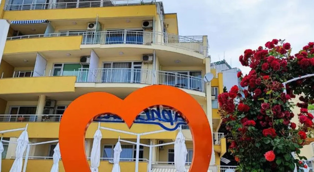 Perla Apartments, Забронировать Апартаменты/квартира Отели Несебр с бассейном, Бассейн