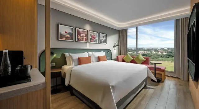 Superior Zimmer ARTOTEL Living World Kota Wisata
