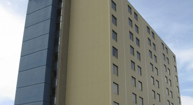 Paradise Inn & Conference Centre, Rezerwuj Hotel Grande Prairie Northern Alberta