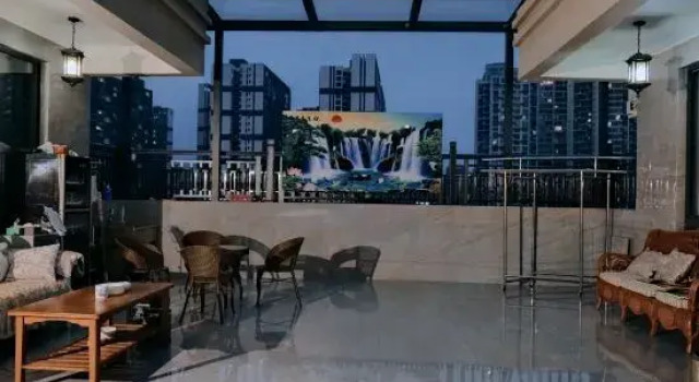Panzhou Red Guolongdu Hotel