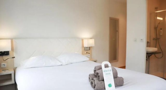 Номер Comfort HOTEL AMBASSADEUR