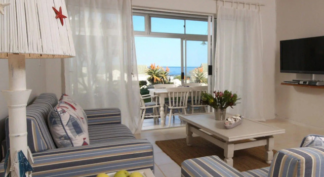 The Potting Shed Self Catering, Забронировать Отель Херманус Walker Bay Nature Reserve, рядом с New Harbour