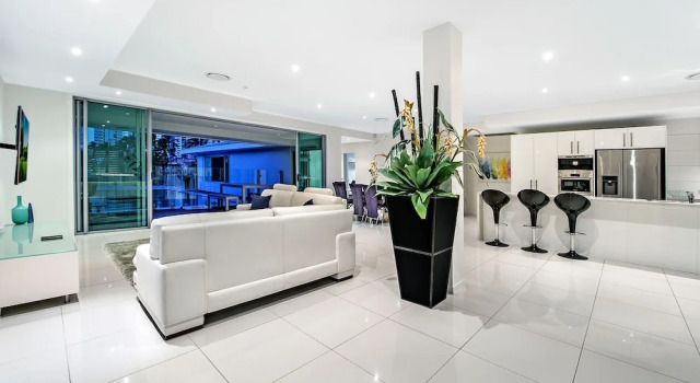 Коттедж Sunrise Executive 5 Bedroom Home