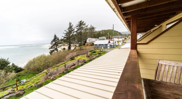 Standard Doppel Zimmer mit Balkon und mit Blick auf die Bucht Terimore Bayfront Inn