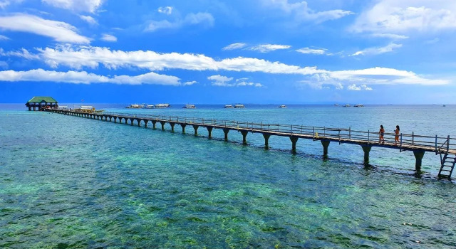 Nalusuan Island Resort and Marine Sanctuary, Boek Resort Gilutongan Island Cebu