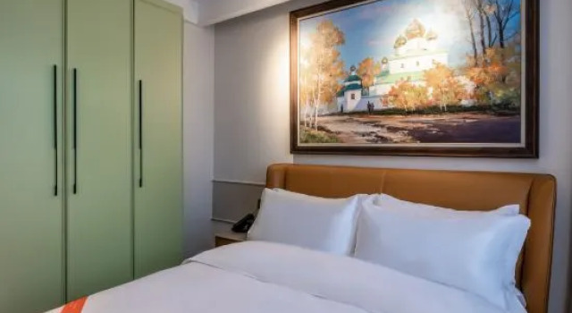 Люкс Business Elong ETANG Hotel (Zhoukou Chuanhui District Wuyi Wenhua Square)