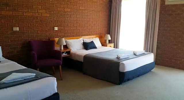Люкс Deluxe Bridge Motor Inn Tocumwal