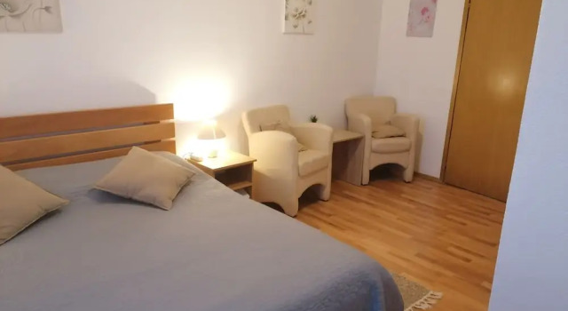 Apartment And Rooms Nevenka