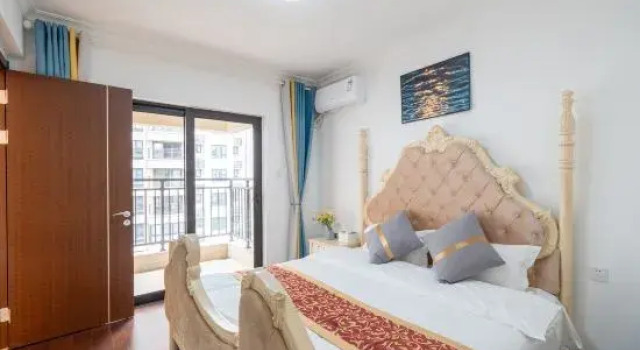 Люкс Love Nanning Apartment