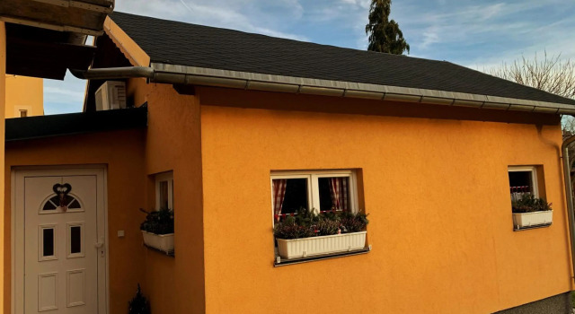 Ferienhaus am Goldbach, Забронировать Отель Отели в центре Фрайберг, в центре, Парковка