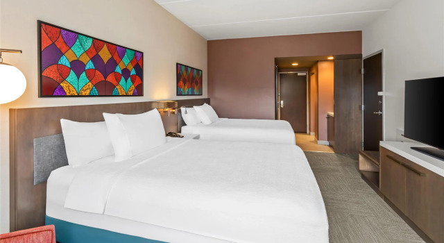 Четырёхместный номер Standard Hilton Garden Inn Corning Downtown