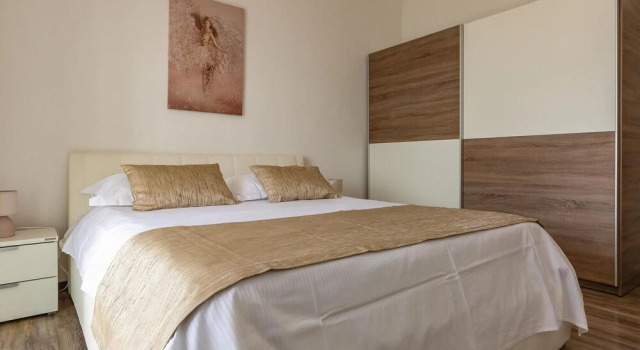Amazing Home in Makarska With Wifi and 2 Bedrooms