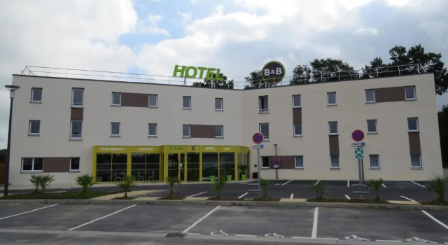 B&B HOTEL Yvetot, Book Bed and Breakfast  