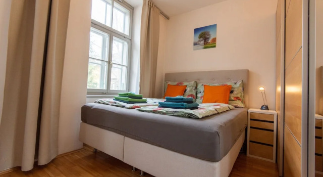 Двухместные апартаменты Comfort с балконом Appartements in Graz beim LKH