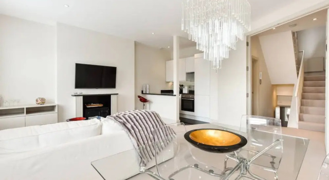 Stylish 3 Bedroom Apartment In Pimlico, Забронировать Апартаменты/квартира СПА-отели Лондона, рядом с Вестминстерский собор, SPA-услуги