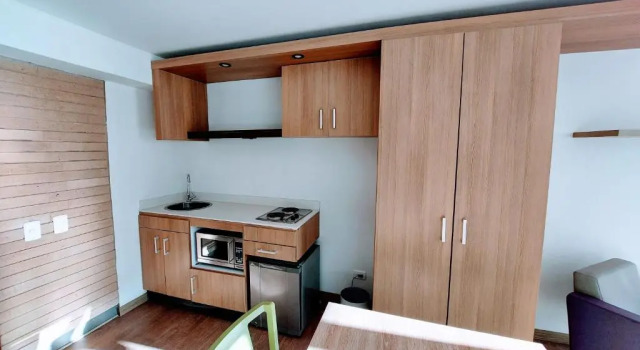 Люкс Hotel Viaggio Teleport City Suites
