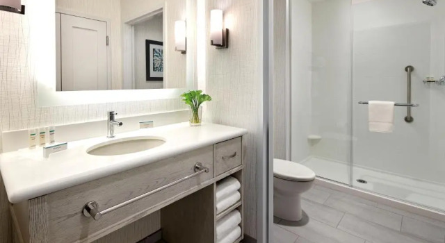 Четырёхместный люкс c 1 комнатой Homewood Suites By Hilton Long Beach Airport