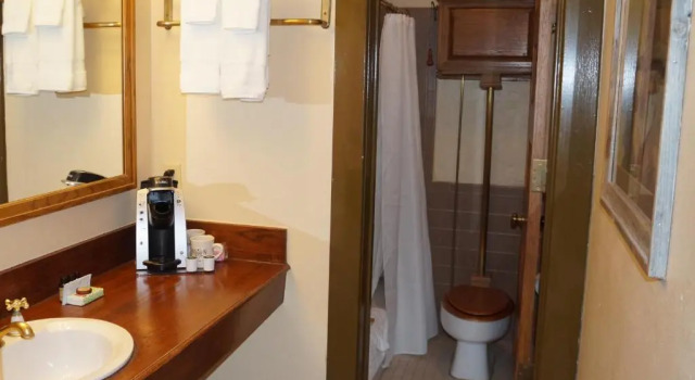 Четырёхместный номер Standard Stockyards Hotel