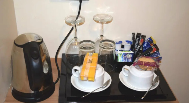 Четырёхместный семейный номер Standard The Limes Country Lodge Hotel & Admiral Restaurant