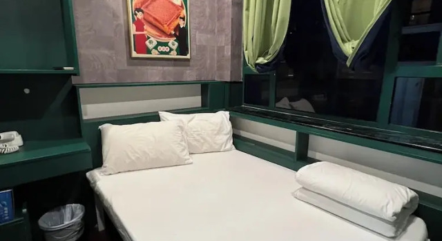 Komfortowy dwuosobowy pokój Venetian Hostel