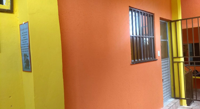 Kitnets casa Amarela Imbassai, Забронировать Отель Имбассаи 