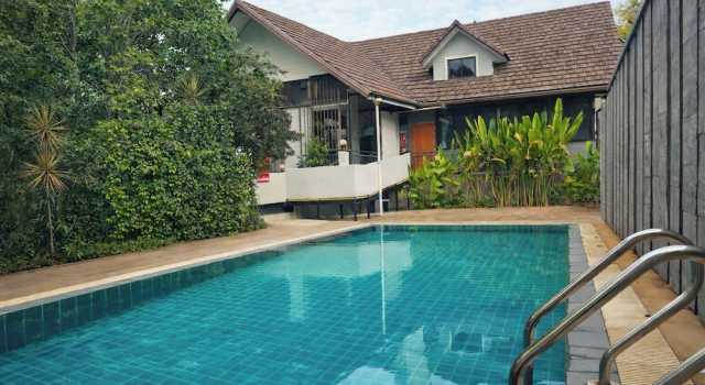 Rayong Valley Resort, Varaa Lomakeskus Hotellit Phetchabun uima-altaalla, Uima-allas