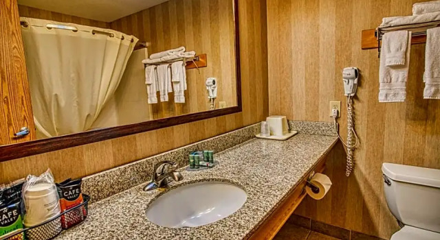 Двухместный люкс с 2 комнатами Best Western Rory & Ryan Inns