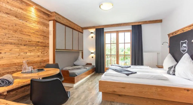 Четырёхместный номер Standard с балконом Hotel Sonnberg