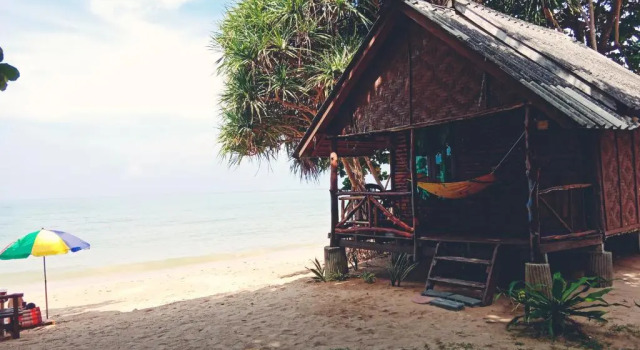Бунгало рядом с пляжем New Andaman Bay Bungalow