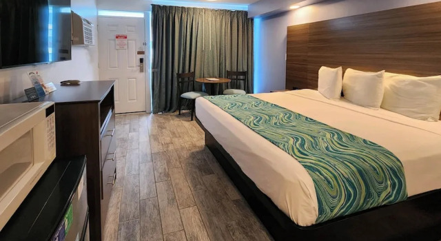 Le Voyageur, Rezerwuj Motel Hotele w New Jersey z basenem, Basen