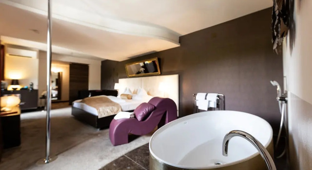 Люкс Deluxe с балконом Maiers Kuschelhotel Loipersdorf
