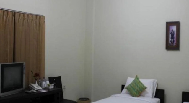 Hotel Baji Gau Makassar, Rezervovat Hotel Hotely v Sulawesi s parkováním, Parkování