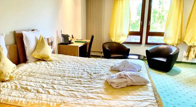 Hotel Restaurant Le Petit Kohlberg, Rezervasyon Otel Lucelle Sundgau