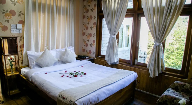 Двухместный номер Classic с видом на окрестности Niraamaya Retreats Aradura Kohima