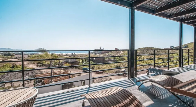 Номер Presidential Cerritos Surf Residences
