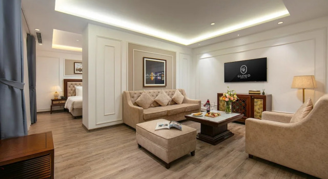Полулюкс Gloud Hotel