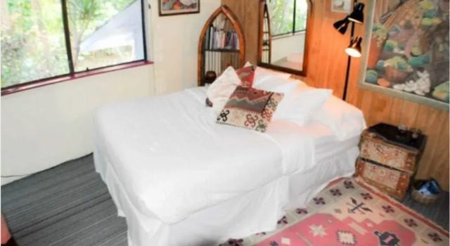 Ma'ukele Lodge