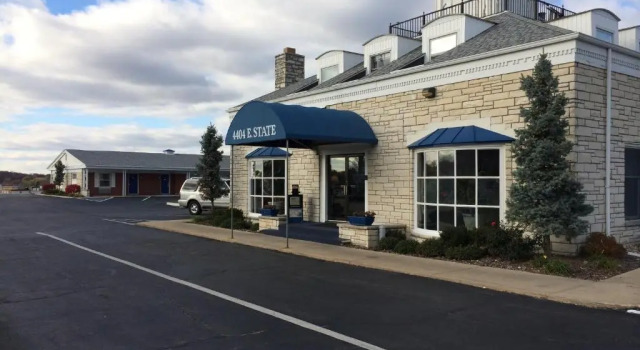 Номер Standard Alpine Inn & Suites Rockford