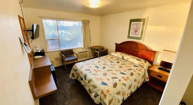 Номер Standard Lakeside Motel