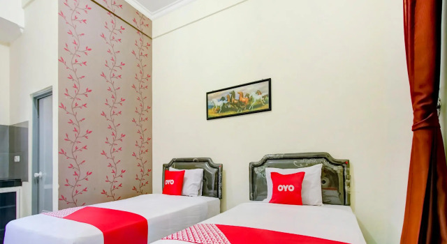 Habitación doble De lujo Super OYO Capital O 90151 Guest House 180