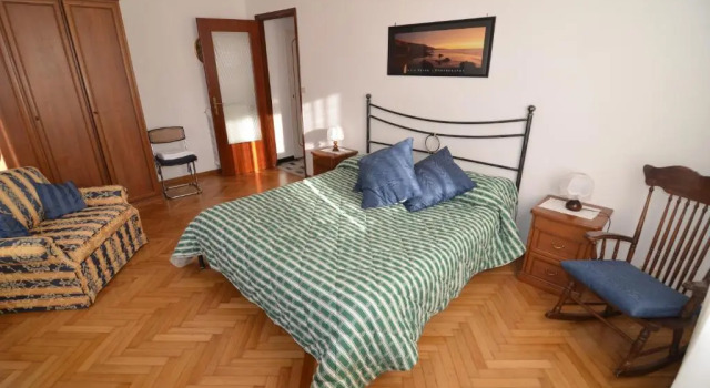 Glicine apartment, Забронировать Апартаменты/квартира Отели в центре Леванто, в центре, Парковка