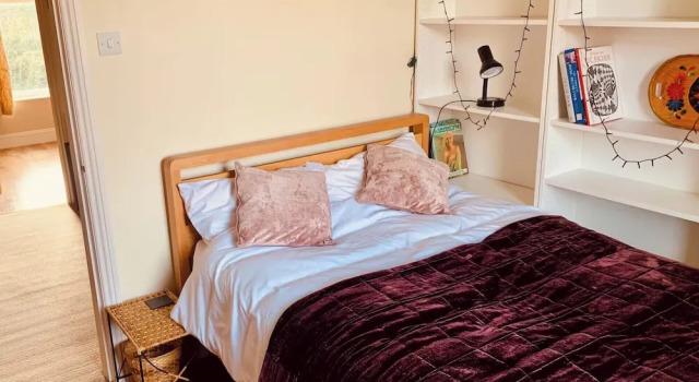 Bright 2-bed Apartment With Office in Newcastle, Book Lejlighed Lejligheder i Merseyside, Lejlighed
