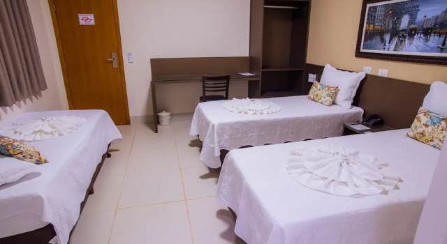 Трёхместный номер Standard Caligio Hotel