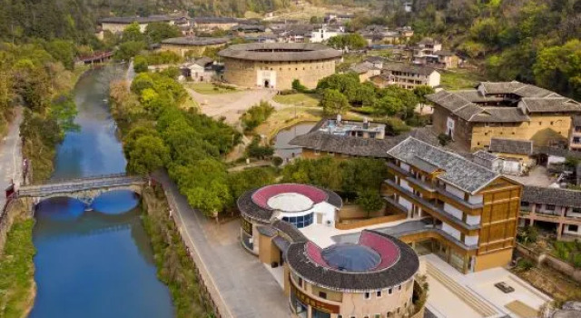 Longyan Dulv B&B